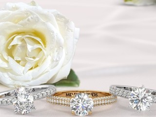 searching-for-a-side-stone-engagement-ring-that-reflects-your-unique-style