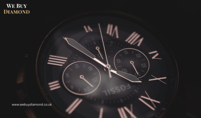 sell-your-luxury-watch-in-the-uk-trusted-valuation-instant-cash-big-0